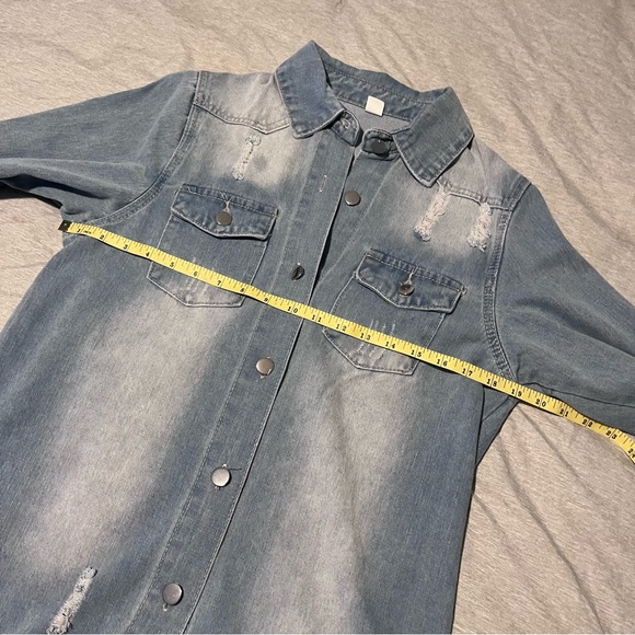 NWOT denim shacket - Picture 5 of 8